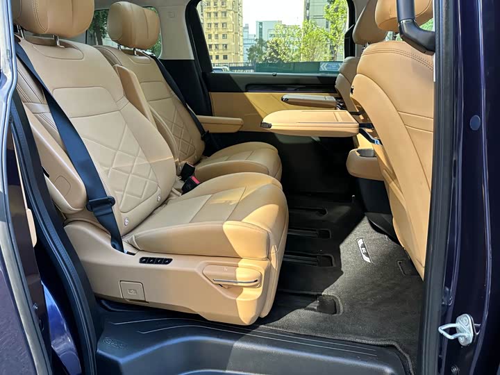 GAC Trumpchi E8, 2023 — фото 6 из 9