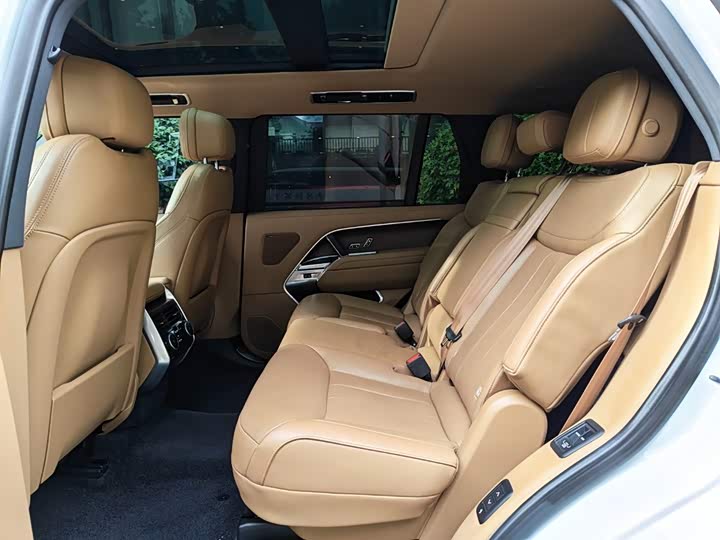 Land Rover Range Rover, 2023 — фото 6 из 9