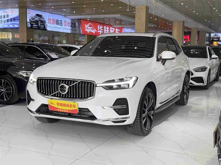 Volvo XC60 Hybrid, 2022 — купить в Перми под ключ
