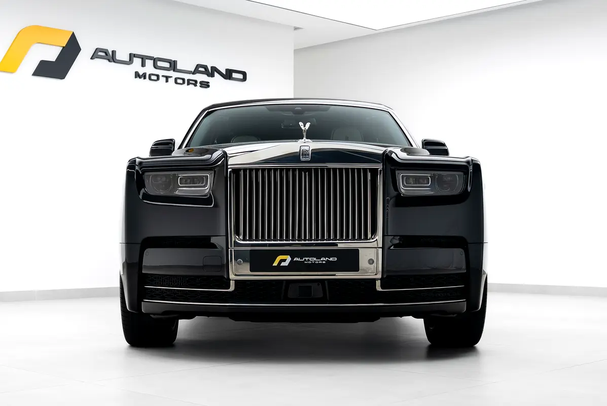 Rolls-Royce Phantom, 2026 — фото 4 из 10