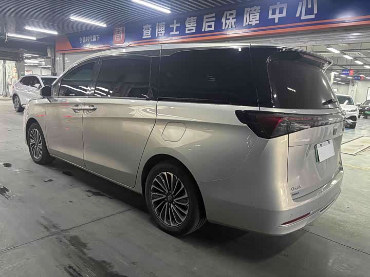 Buick GL8 Hybrid, 2025 — фото 9 из 9