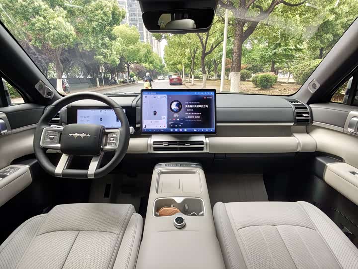 BYD FangChengBao Titanium 7 (Tai 7), 2025 — фото 7 из 9