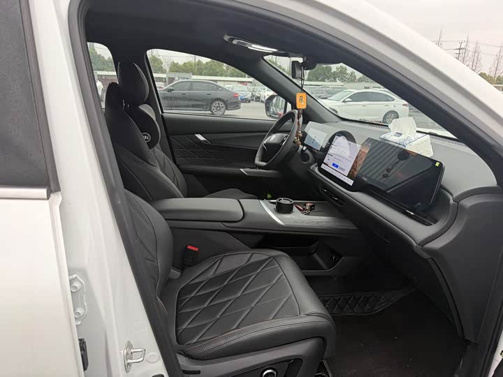 Changan CS75 Plus, 2025 — фото 9 из 9