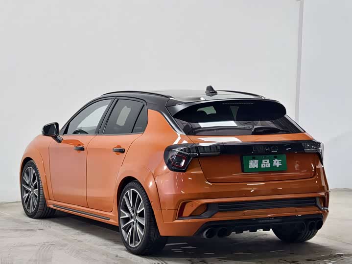 Lynk & Co 02 Hatchback, 2022 — фото 6 из 9