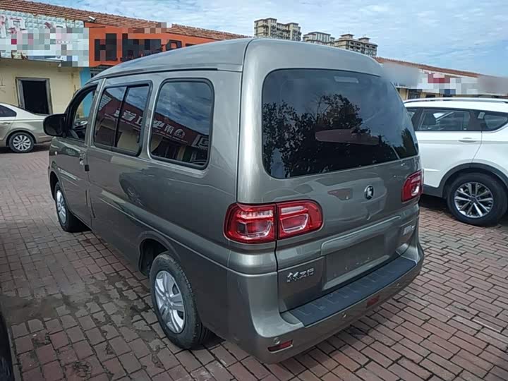 Dongfeng Forthing Lingzhi M5, 2024 — фото 5 из 9