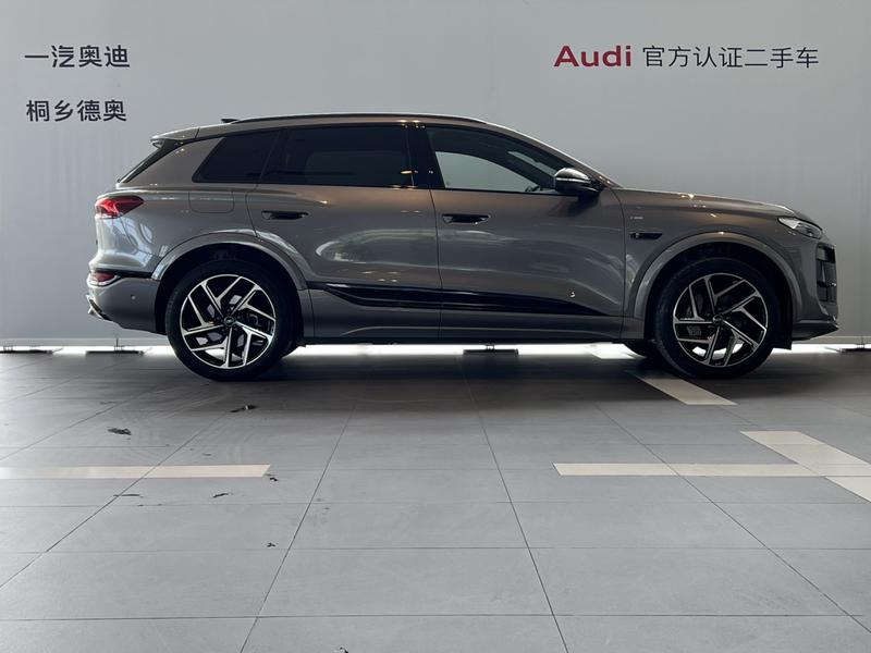 Audi Q6L e-tron, 2025 — фото 5 из 12