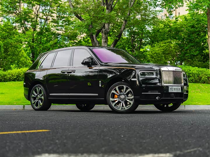 Rolls-Royce Cullinan, 2023 — фото 3 из 9