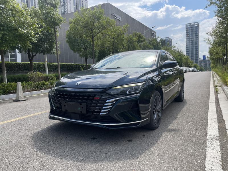 Dongfeng Aeolus Yixuan Max, 2022 — купить в Ульяновске под ключ