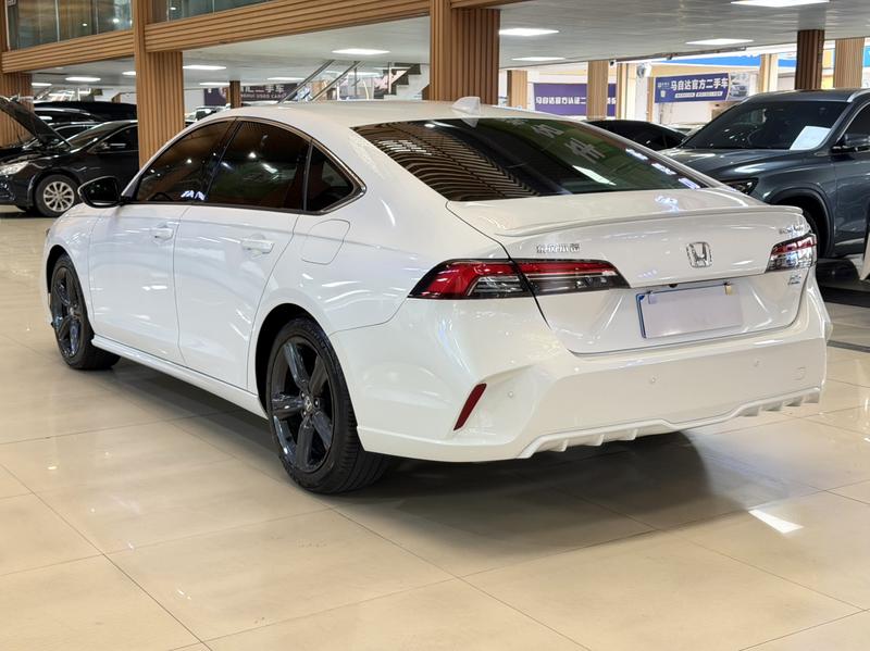 Honda Inspire, 2025 — фото 4 из 12