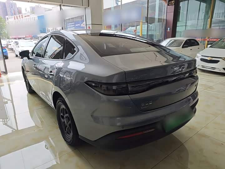 BYD Seal 05 DM-i Hybrid, 2025 — фото 5 из 9