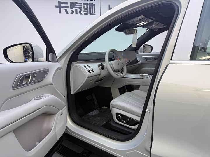 Changan Deepal S09, 2026 — фото 9 из 9