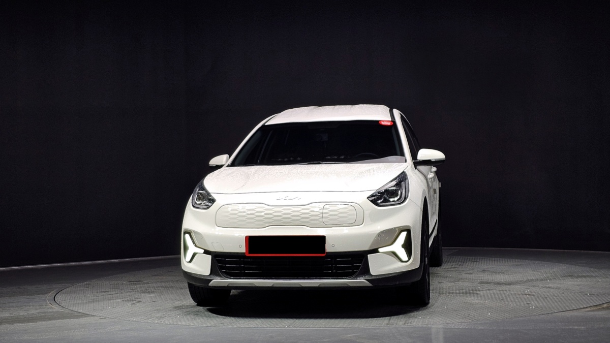 Kia Niro, 2022 — фото 3 из 12