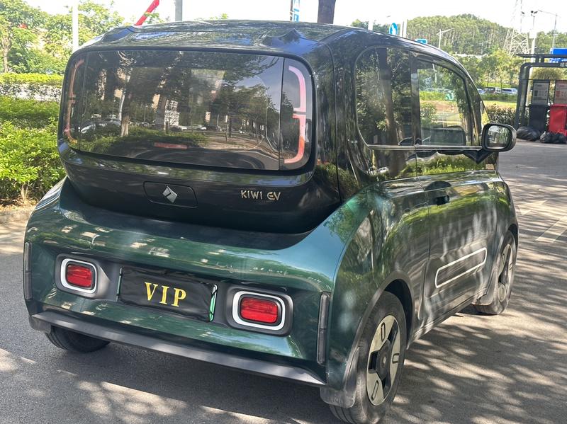 Baojun KiWi EV, 2021 — фото 5 из 8