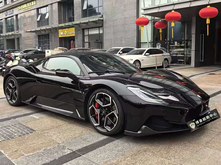Maserati MC20, 2023 — фото 2 из 7
