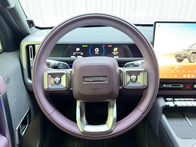 Chery iCar V27, 2026 — фото 9 из 12