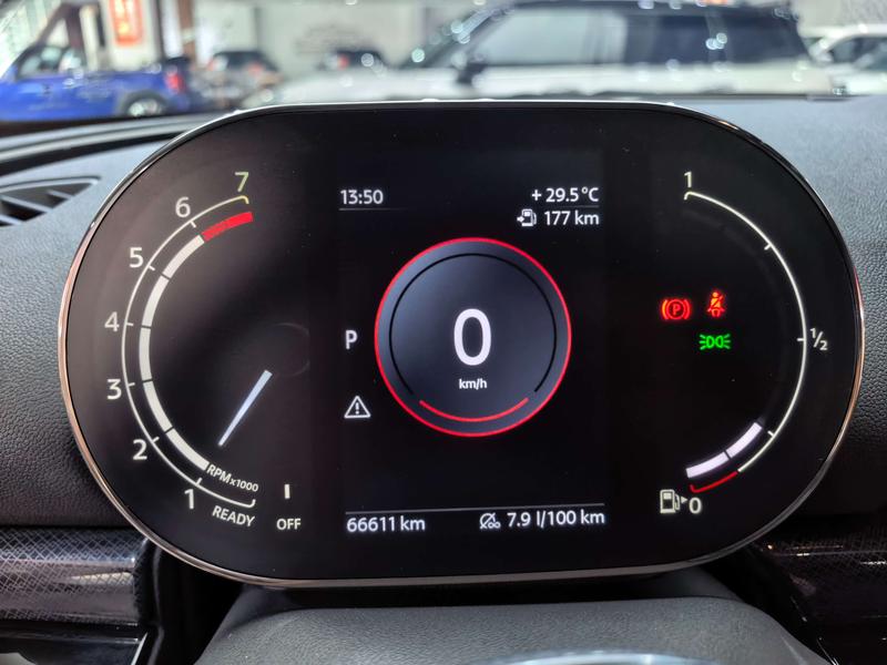 Mini Clubman, 2022 — фото 10 из 12