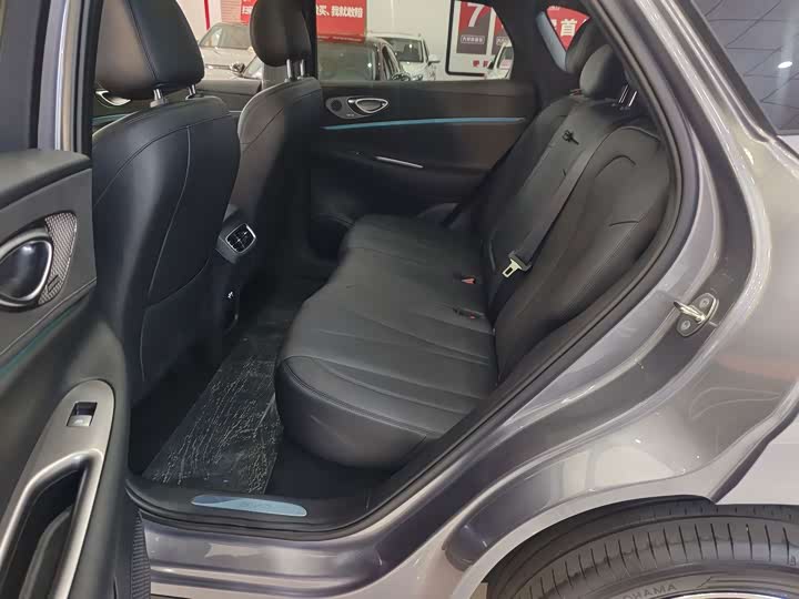 BYD Sea Lion 06 Hybrid/EV, 2025 — фото 8 из 9