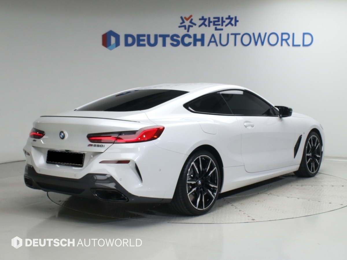 BMW 8 Series, 2025 — фото 2 из 5