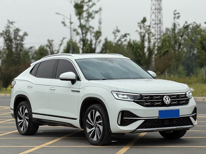 Volkswagen Tayron X, 2023 — фото 3 из 9