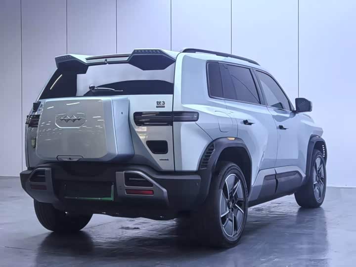 BYD FangChengBao Titanium 3 (Tai 3), 2025 — фото 7 из 9