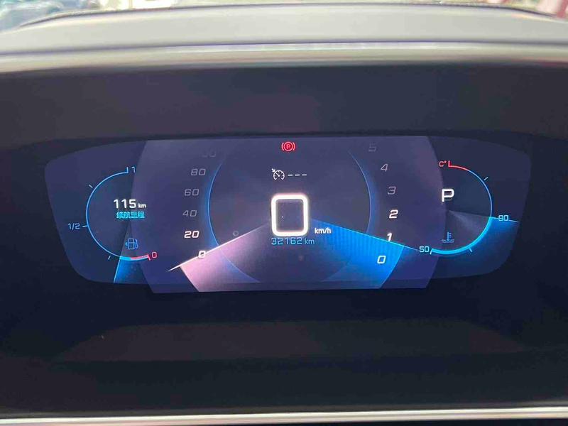 Peugeot 2008, 2023 — фото 11 из 12