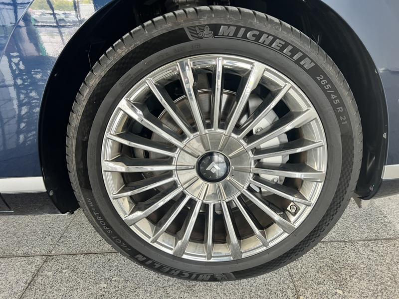 GAC Hyptec HL, 2025 — фото 10 из 12