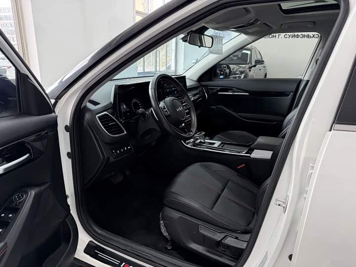 Kia KX3, 2021 — фото 8 из 9