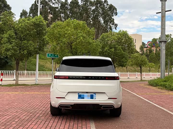 Land Rover Range Rover Sport, 2024 — фото 8 из 9