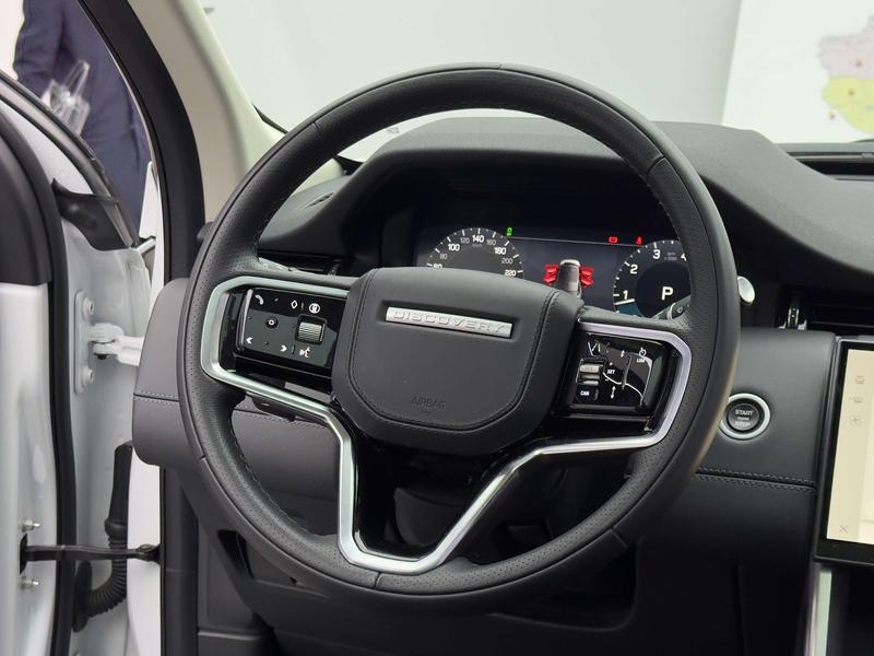 Land Rover Discovery Sport, 2024 — фото 8 из 12