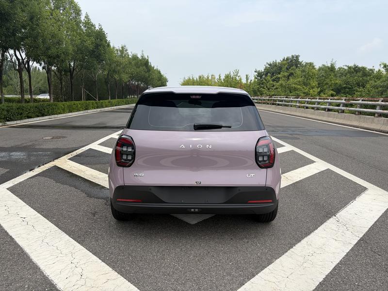 GAC Aion UT Super, 2025 — фото 6 из 11