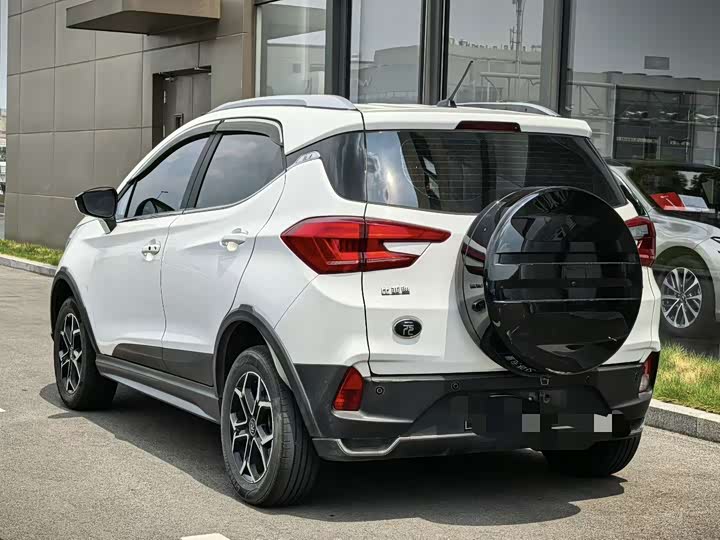 BYD Yuan Pro, 2021 — фото 3 из 7