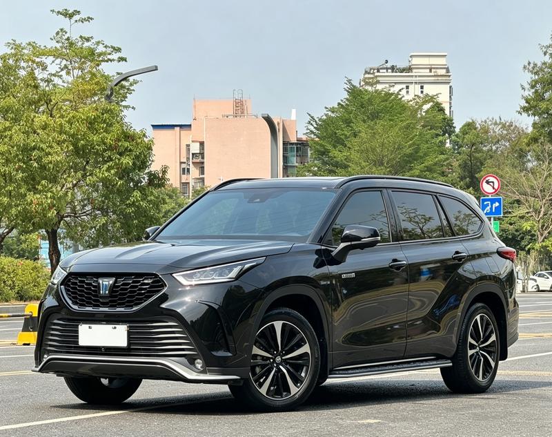 Toyota Crown Kluger, 2022 — купить в Чебоксарах под ключ