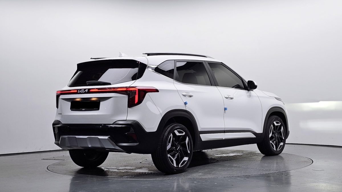 Kia Seltos, 2024 — фото 2 из 12