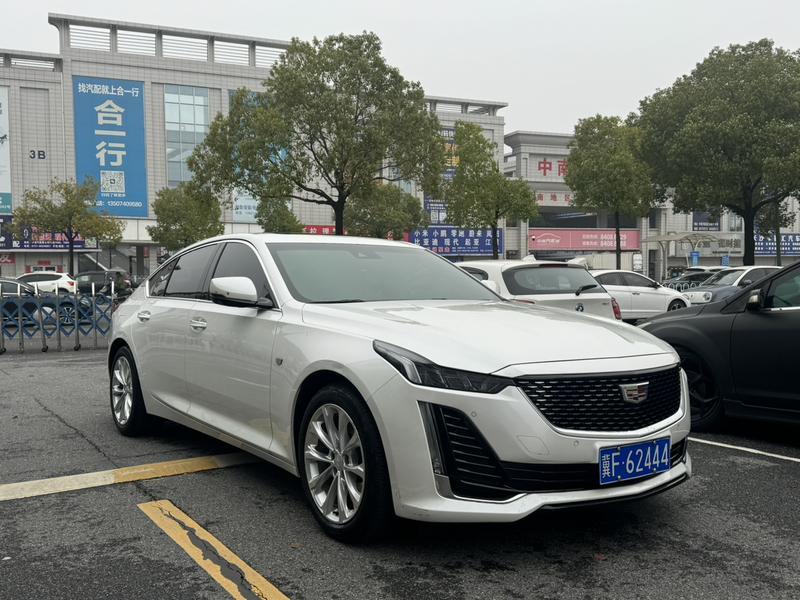 Cadillac CT5, 2023 — фото 3 из 10