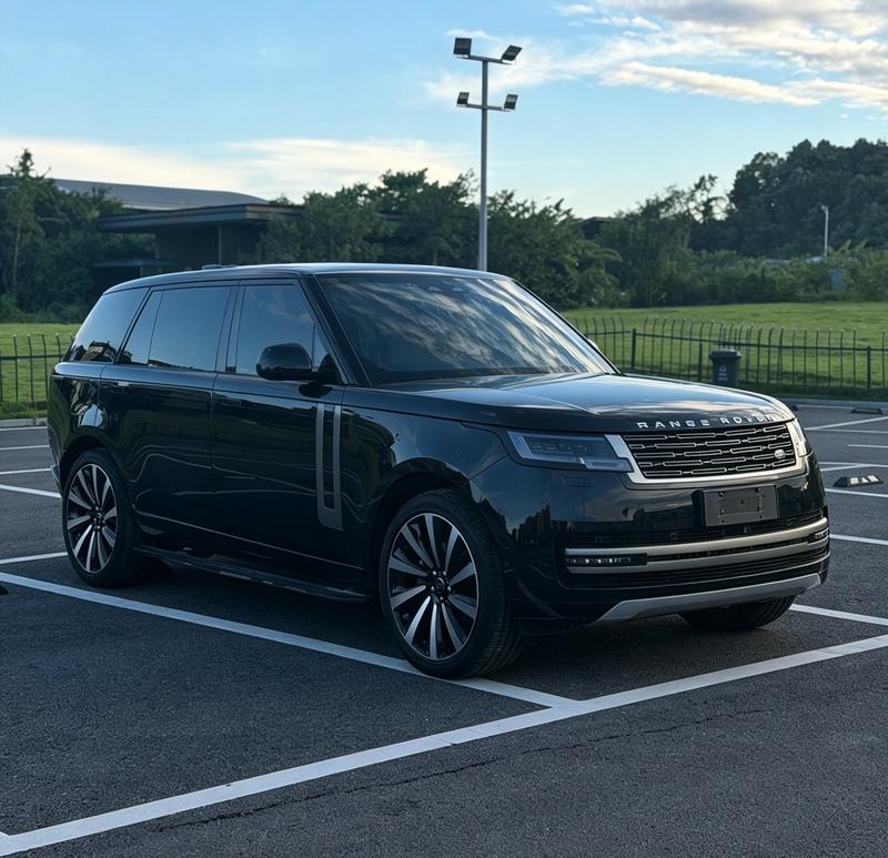 Land Rover Range Rover, 2023 — фото 3 из 11