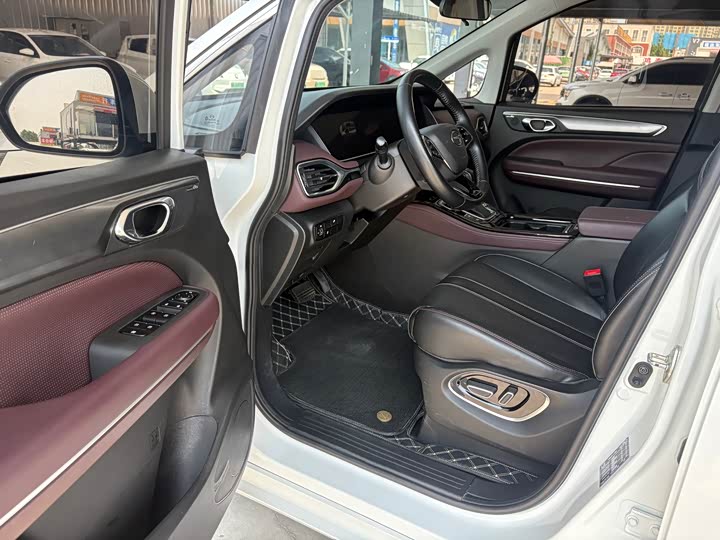 GAC Trumpchi M6, 2023 — фото 5 из 9