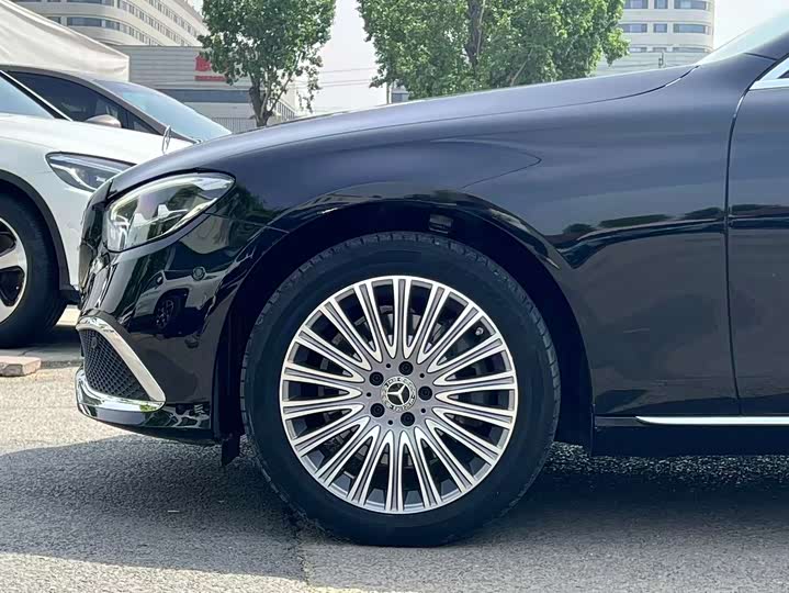 Mercedes-Benz E-Class, 2021 — фото 5 из 9