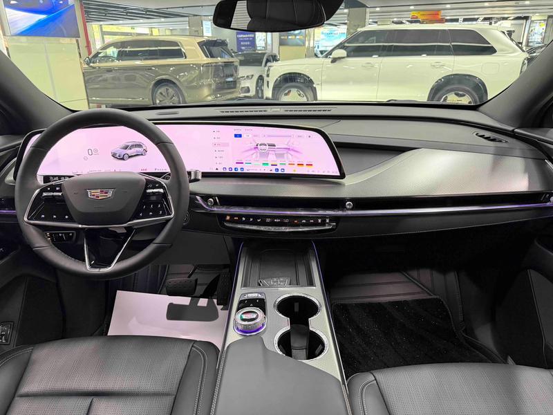 Cadillac XT5, 2025 — фото 7 из 11