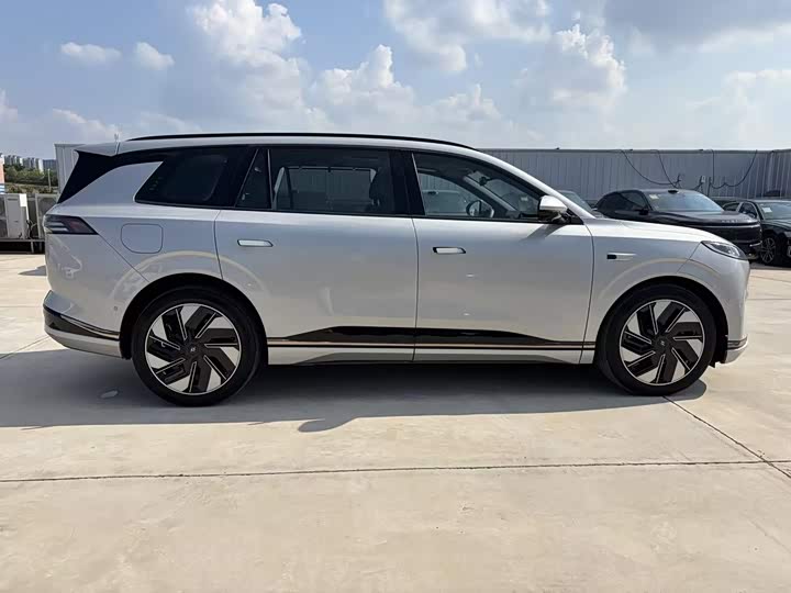 Dongfeng Yipai eπ 008, 2024 — фото 5 из 9