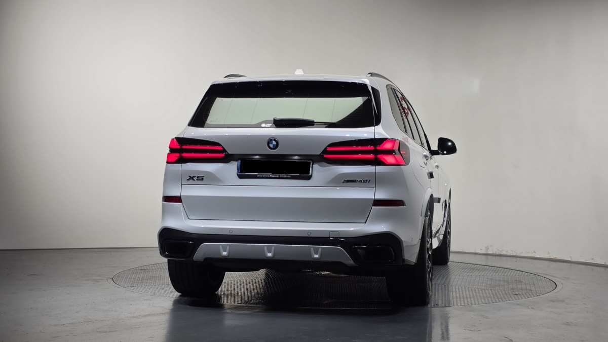 BMW X5, 2025 — фото 4 из 12
