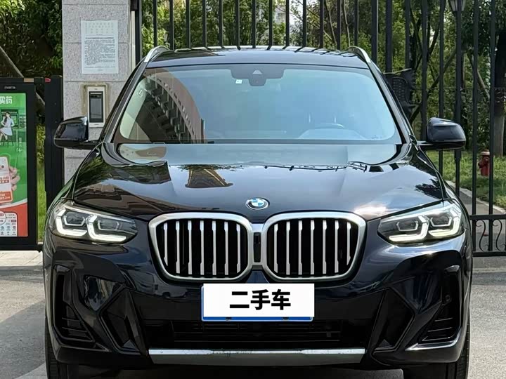 BMW X3, 2022 — фото 2 из 9
