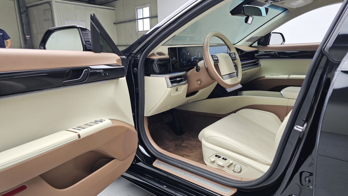 Hyundai Grandeur, 2023 — фото 10 из 12