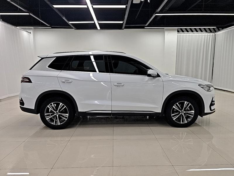 BYD Song Pro, 2021 — фото 8 из 12