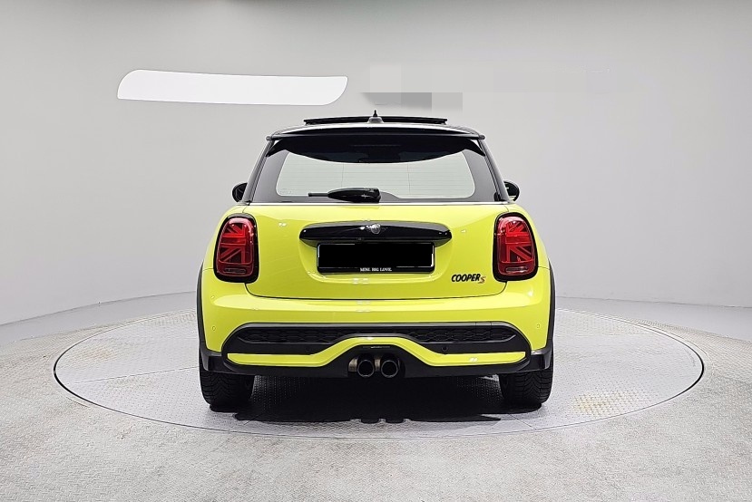 Mini Cooper, 2023 — фото 4 из 12