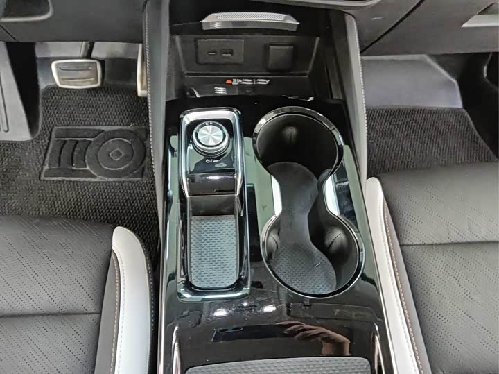 Buick Envision Plus, 2025 — фото 6 из 9