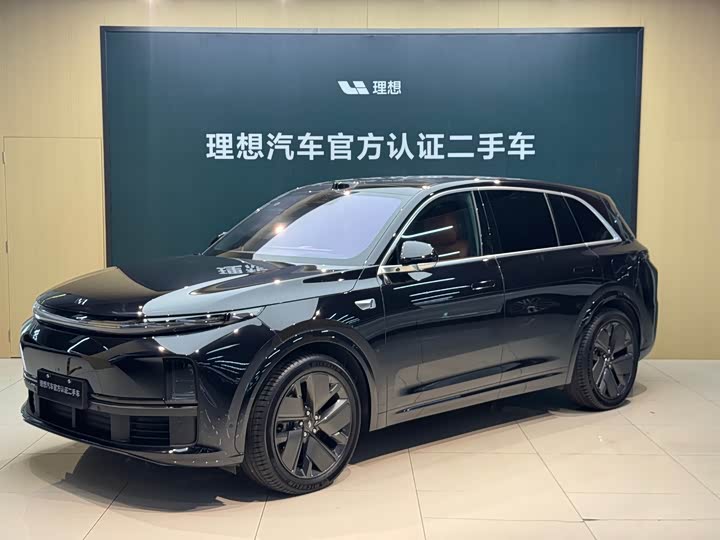 LiXiang L7, 2025 — купить в Санкт-Петербурге под ключ