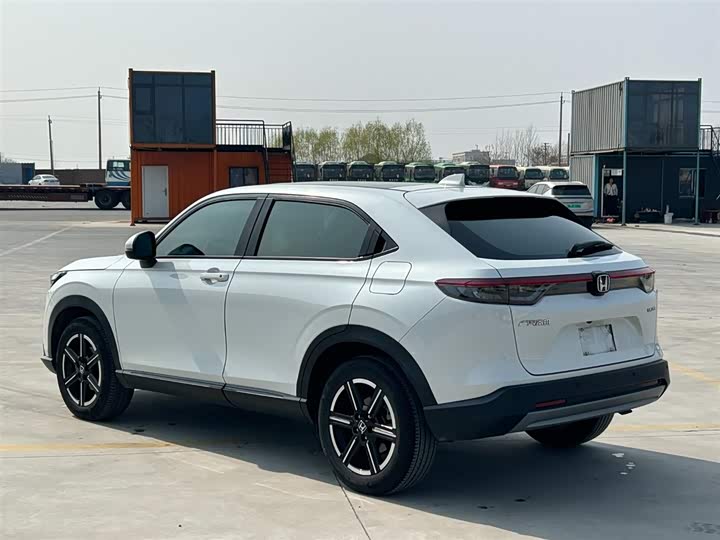Honda Vezel, 2023 — фото 4 из 9