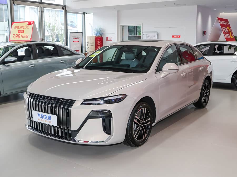 Roewe M7 DMH, 2026 — купить в Москве под ключ