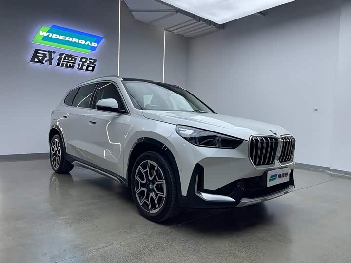 BMW X1, 2025 — фото 3 из 9