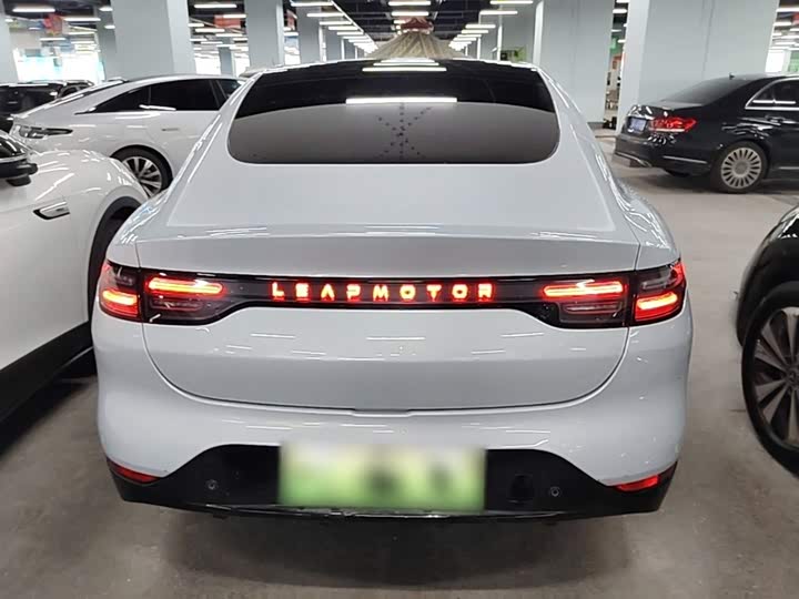 Leapmotor C01, 2023 — фото 6 из 9